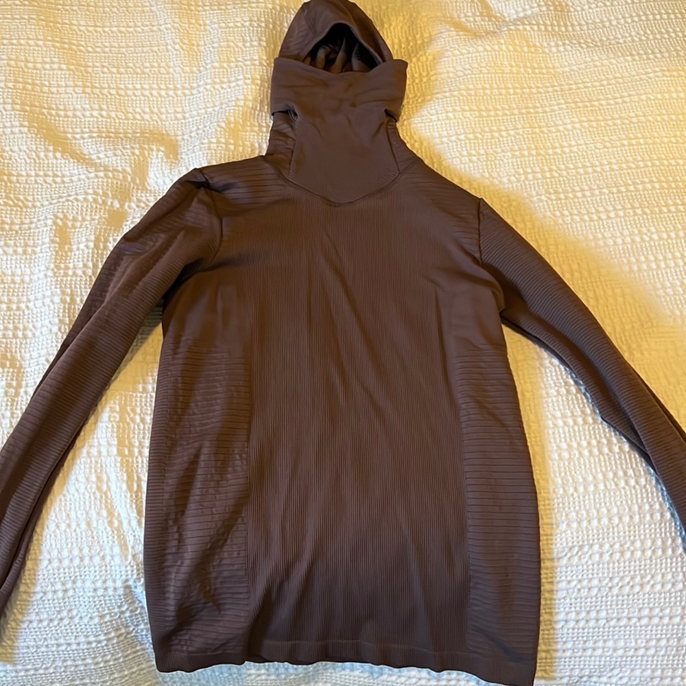 Athleta ski shirt with hood and mask- excellent condition